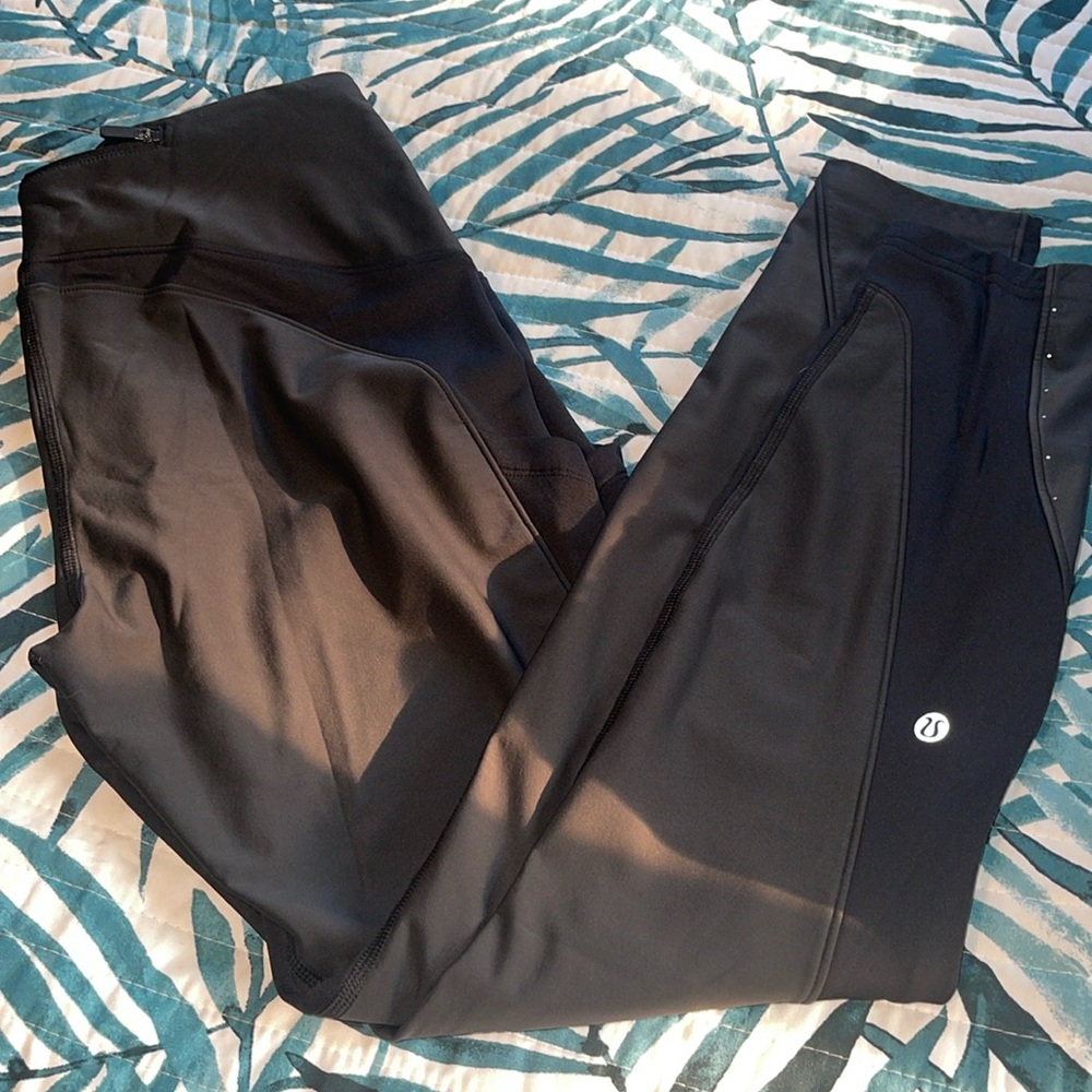 Lululemon leggings size 8